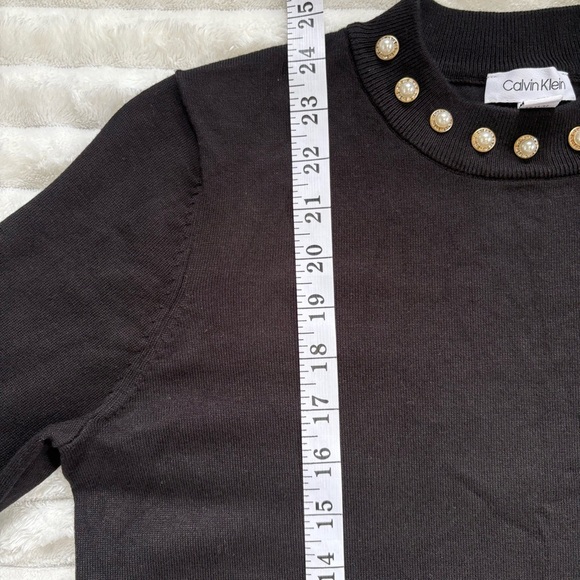 4/25$ Calvin Klein Long Sleeve Black Sweater With Pearl Neckline Size Small - Picture 7 of 9